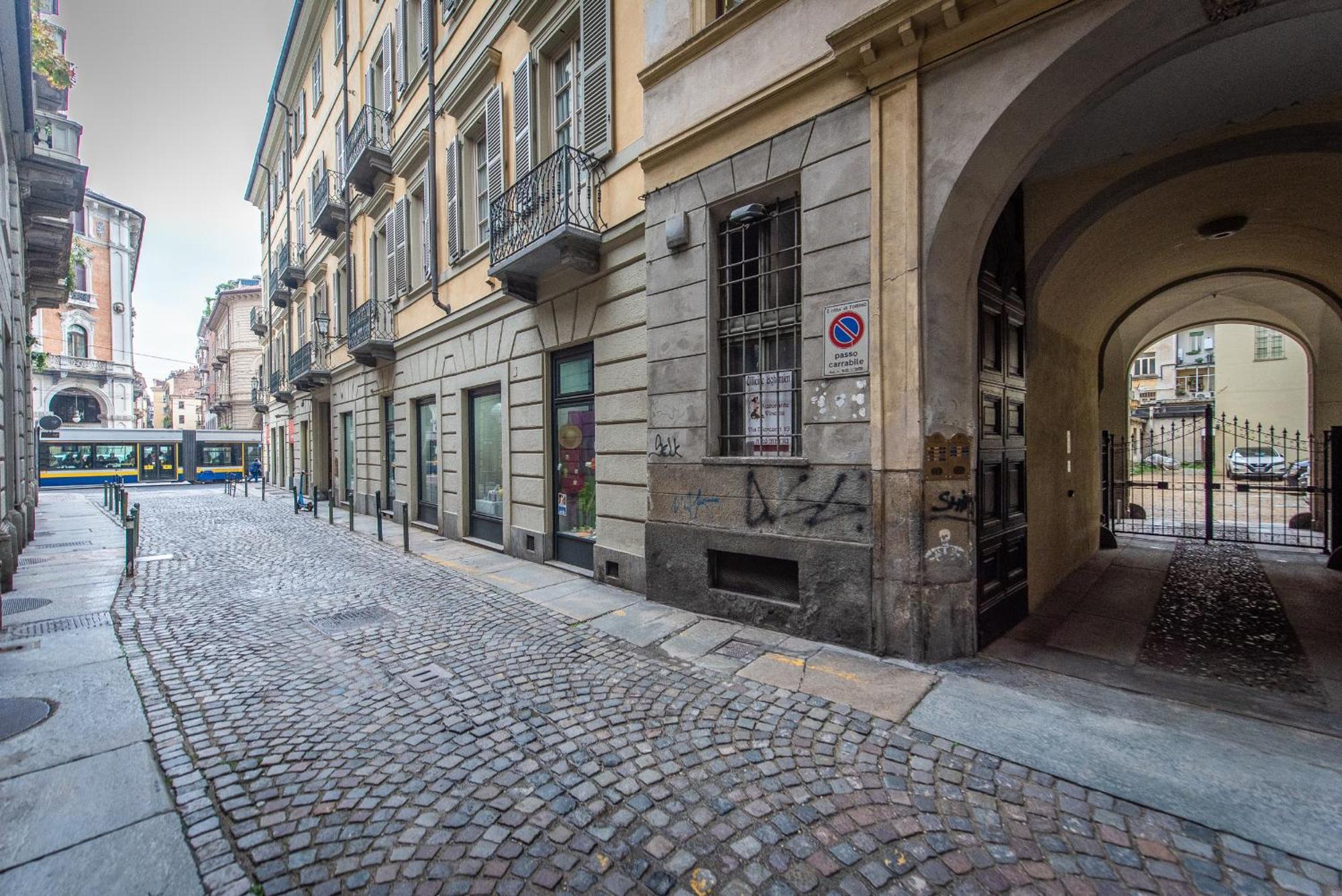 Appartamenti De Lellis - Torino Centro エクステリア 写真
